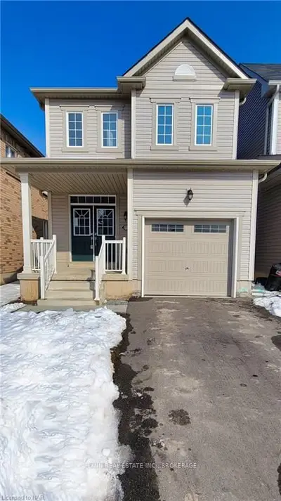 8721 Pawpaw Lane, Niagara Falls, On L2h 3s4