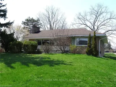1095 Spears Road, Fort Erie, On L2a 4n2