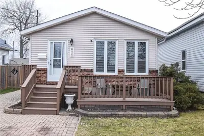 411 Deere Street, Welland, On L3b 2m1