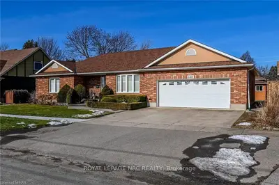 6469 Gore Street, Niagara Falls, On L2j 1y2