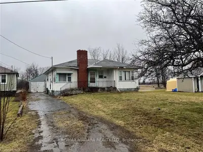 122 Berkley Avenue, Port Colborne, On L3k 1t2