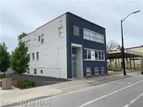 57 Division Street, Welland, On L3b 3z5