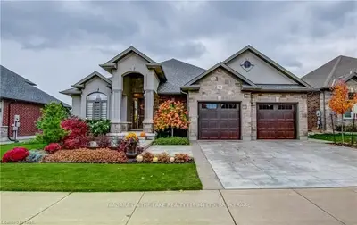 33 Angels Drive, Niagara-on-the-lake, On L0s 1j0