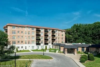 8111 Forest Glen Drive 529, Niagara Falls, On L2h 2y7