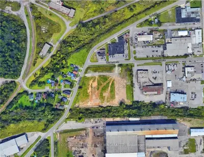 275 Lewis Street, Fort Erie, On L2a 6m9