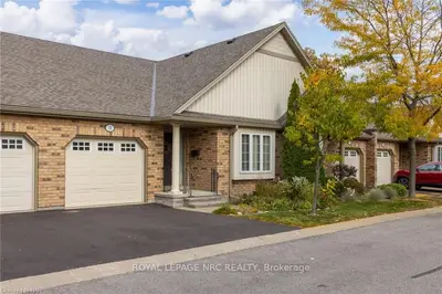 605 WELLAND Avenue 14, St. Catharines, ON L2M 7Z7