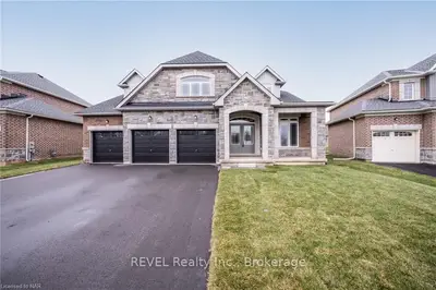 1145 Kennedy Drive, Fort Erie, On L2a 0c8