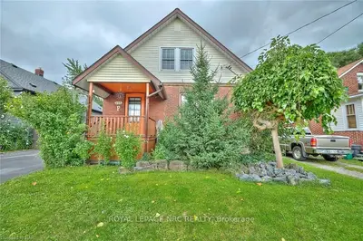 211 Highland Avenue, Fort Erie, On L2a 2x8
