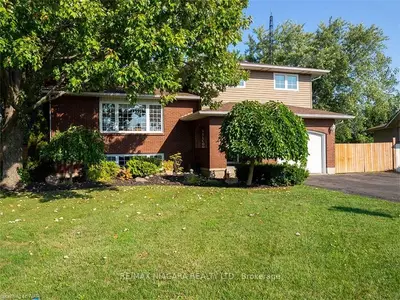 51 ELMVALE Crescent, Port Colborne, ON L3K 5X1