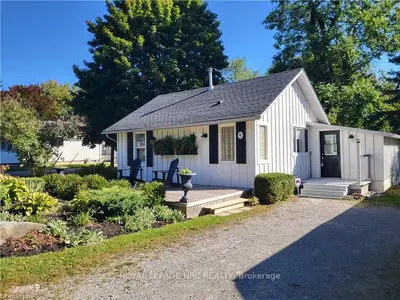 Detached in Fort Erie