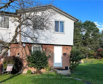 3182 BUTLER Place, Niagara Falls, ON L2J 3K4