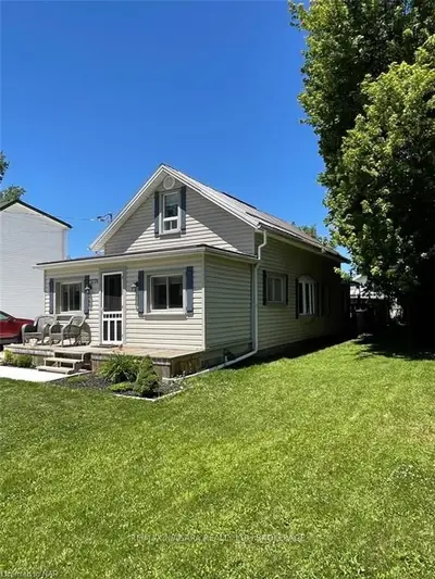 3776 Fairfield Avenue, Fort Erie, On L0s 1b0
