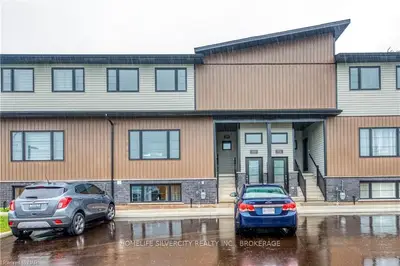 6591 Montrose Road 209, Niagara Falls, On L2h 1m3
