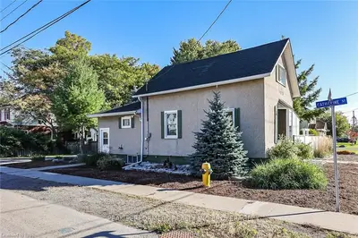 67 Adelaide Street, Port Colborne, On L3k 2w3