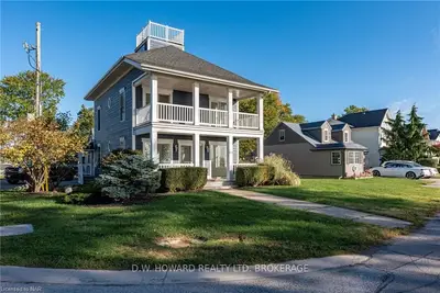 616 LAKESHORE Road, Fort Erie, ON L2A 1B6
