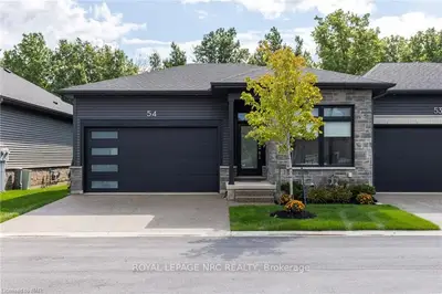 8974 WILLOUGHBY Drive 54, Niagara Falls, ON L2G 0Y7