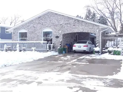 2909 HENLEY Avenue, Niagara Falls, ON L2J 3M3