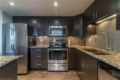 141 Church Street 301, St. Catharines, On L2r 7l7