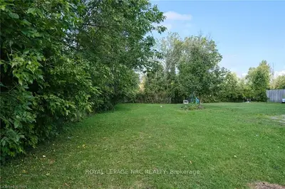 315 Broadway Avenue, Welland, On L3c 5m1