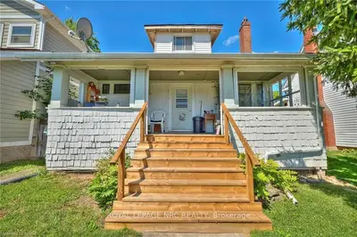 2 NIXON Boulevard, Fort Erie, ON L2A 4B7