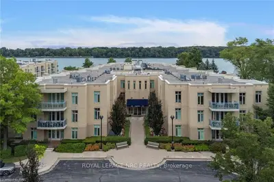 225 Ricardo Street 106, Niagara-on-the-lake, On L0s 1j0