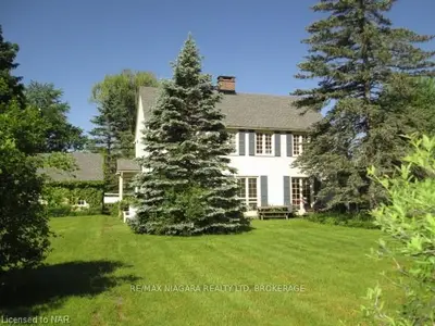 2879 NIAGARA RIVER Parkway, Fort Erie, ON L2A 5M4