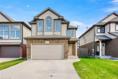 6038 PAULINE Drive, Niagara Falls, ON L2H 0H8