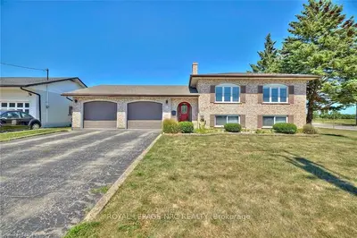 376 Killaly Street E, Port Colborne, On L3k 1n9