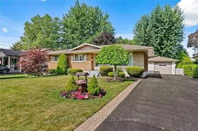 15 HENRY Street, Niagara-on-the-Lake, ON L0S 1J0