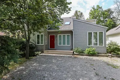 18 Vincent Avenue, Niagara-on-the-lake, On, L0s 1j0