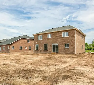 1139 Kennedy Drive, Fort Erie, On L2a 0c8