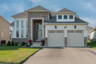 1217 KENNEDY Drive, Fort Erie, ON L2A 0C8