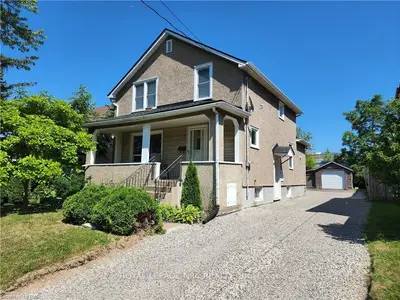 210 Ross Street, Welland, On L3b 2n3