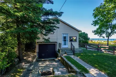 2918 NORTH SHORE Drive, Haldimand County, ON N0A 1K0