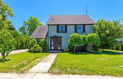 12 MAIN Street E, Haldimand County, ON N0A 1G0