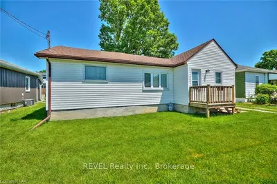861 HARRIET Street, Welland, ON L3B 2J5