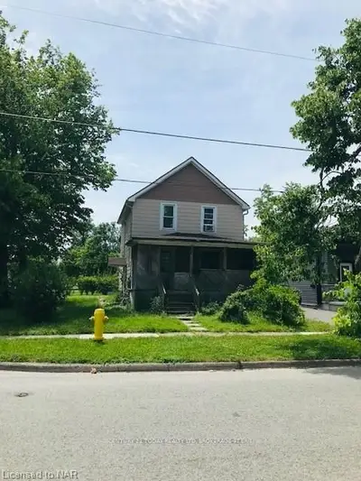 218 HENRIETTA Street, Fort Erie, ON L2A 2K5