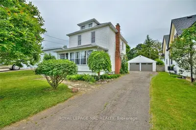 6388 Orchard Avenue, Niagara Falls, On L2g 4h2