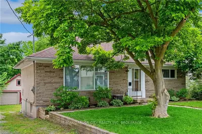 420 1/2 QUEENSTON Street, St. Catharines, ON L2P 2Y2