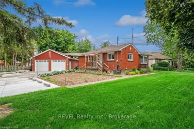 2833 PORTAGE Road, Niagara Falls, ON L2J 2J4