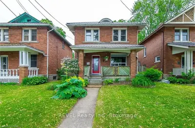 33 FIELDEN Avenue, Port Colborne, ON L3K 4S8