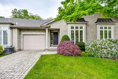 556 KING Street 15, Niagara-on-the-Lake, ON L0S 1J0