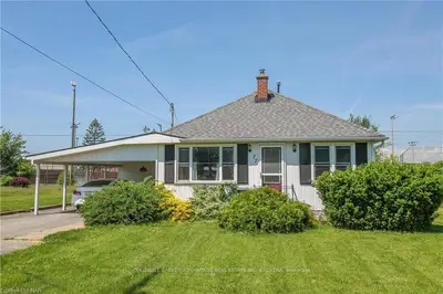 77 OAKWOOD Street, Port Colborne, ON L3K 5G1