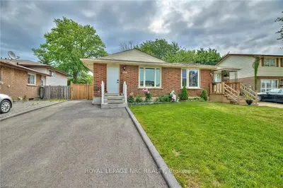 4934 KENTUCKY Court, Niagara Falls, ON L2H 1W2