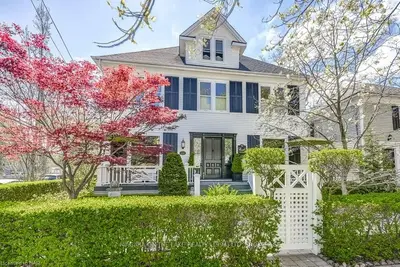 156 GATE Street, Niagara-on-the-Lake, ON L0S 1J0