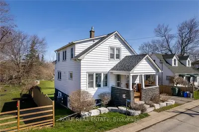 31960 CLARENDON Street W, Wainfleet, ON L0S 1V0
