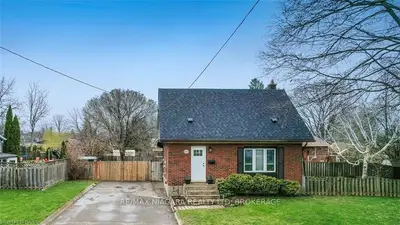 6404 CARLTON Avenue, Niagara Falls, ON L2G 5K3