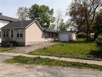 47 ST. DAVIDS EAST Street, Thorold, ON L2V 1V6