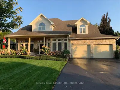 722 KING Street, Niagara-on-the-Lake, ON L0S 1J0