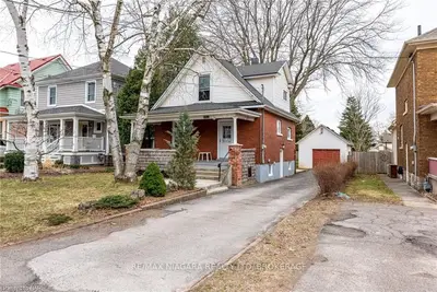 5912 DELAWARE Street, Niagara Falls, ON L2G 2E3